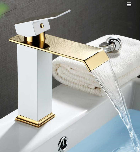 Black Gold Washbasin Faucet with Platinum Accents 