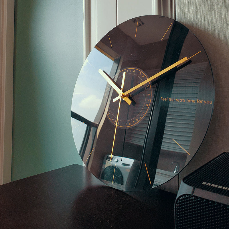 Silent Wall Clock for the Living Room